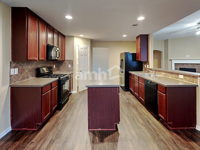 Foto del edificio - 22722 Canyonback Ct