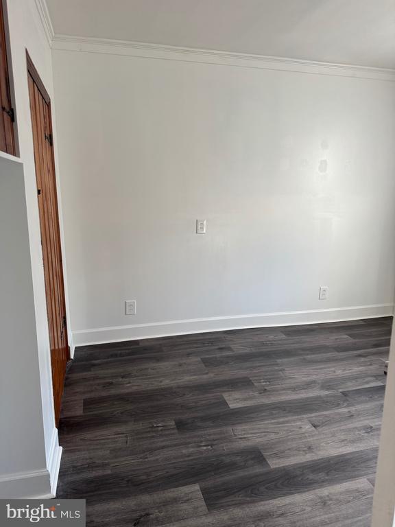 Foto del edificio - 4820 Longshore Ave