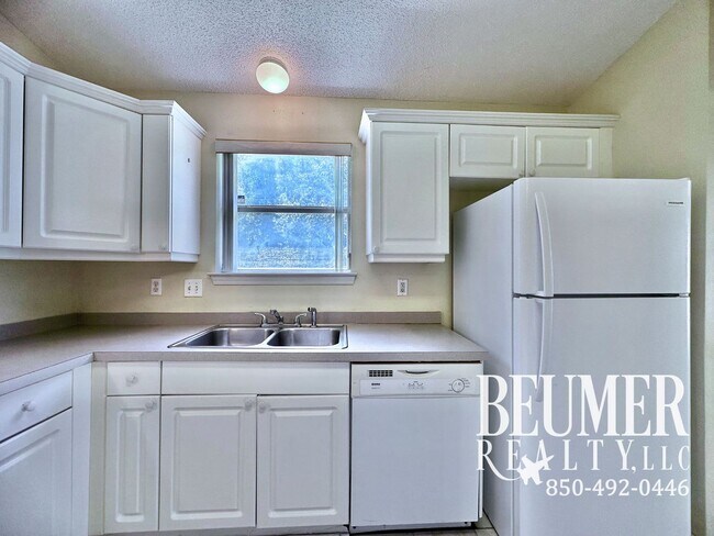 Foto del edificio - 3bd/2ba Home For Rent