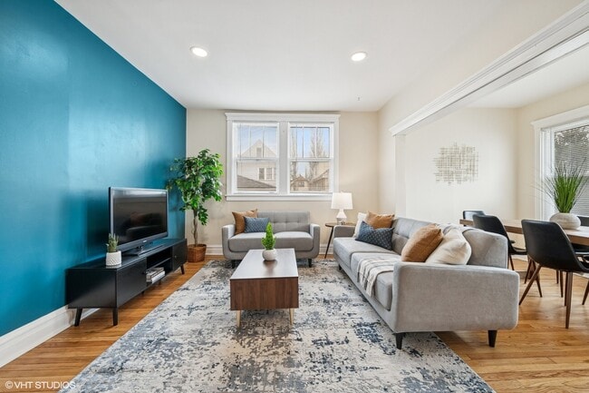 Foto del edificio - 2542 N Long Ave