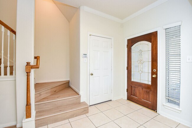 Foto del edificio - 15119 Newfield Bridge Ln