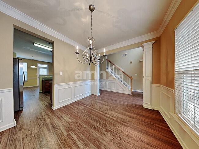 Building Photo - 2439 Fiddlers Glenn Dr