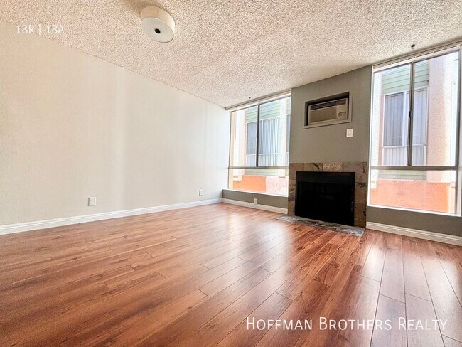 Foto del edificio - 1225 N Cherokee Ave