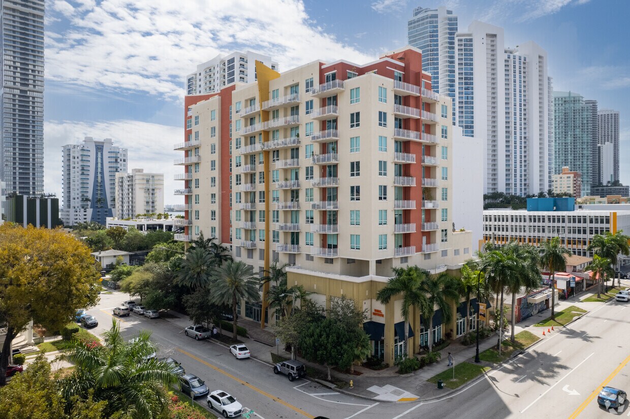 Foto principal - Uptown Lofts Condominiums