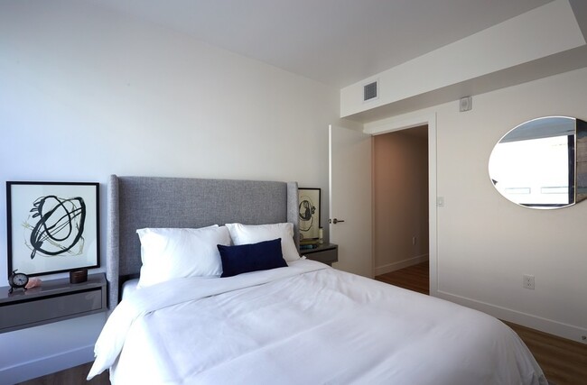 Building Photo - PRE LEASING : 1 bed/1 bath at The Mariposa...