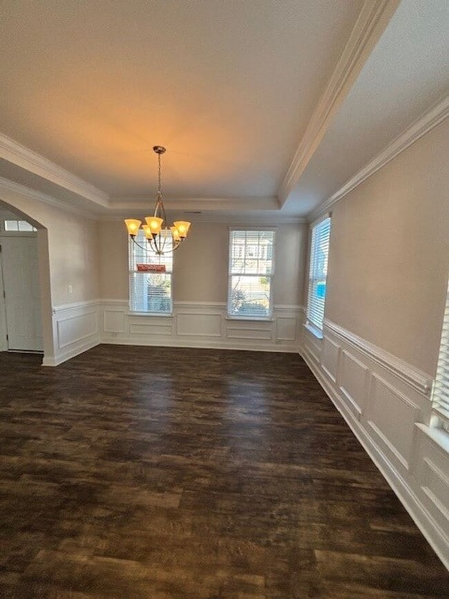 Building Photo - T.R. Lawing Realty Property