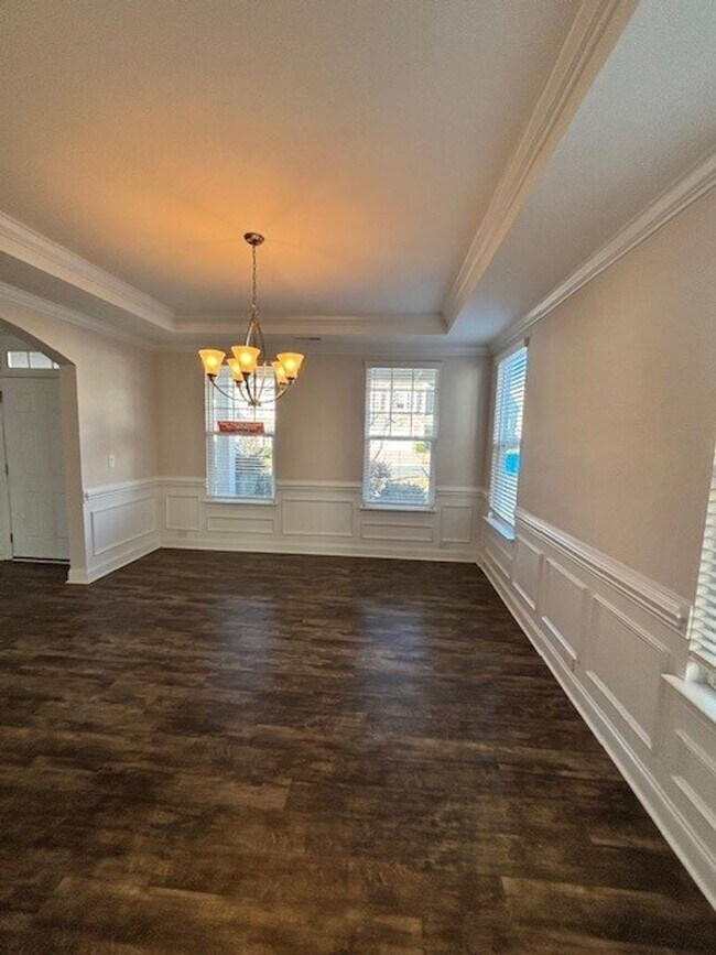 Foto del edificio - T.R. Lawing Realty Property