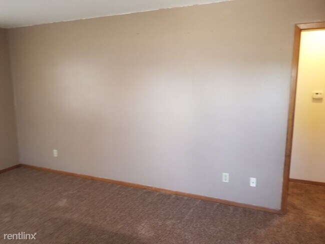 Building Photo - 2 br, 1 bath House - 2523 W. Central