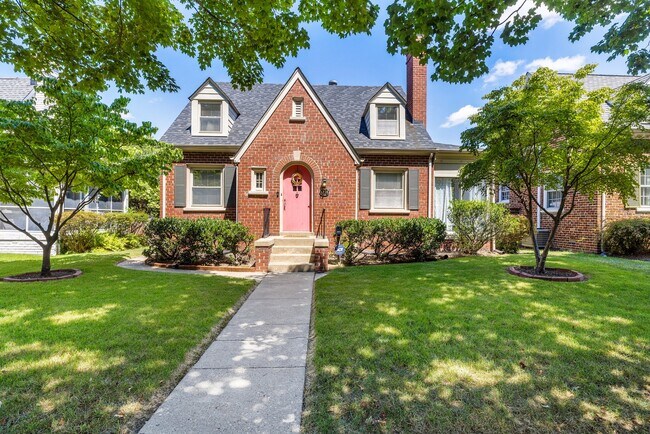Foto del edificio - 1228 Westminster Ave