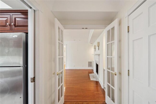 Foto del edificio - 3638 Peachtree Rd