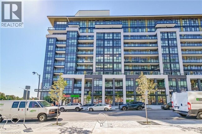 Building Photo - 405 Dundas St W
