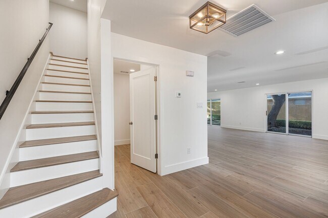 Building Photo - NEWLY RENOVATED DUPLEX ACROSS FROM OVERTON...