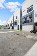 Building Photo - 4706 Independence Hts Ln