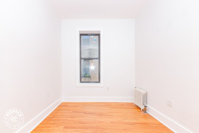 Foto del edificio - 30 Westminster Rd