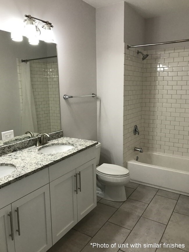 Building Photo - 5644 W 105th St