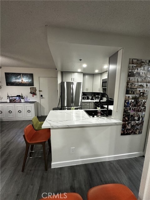Foto del edificio - 700 E 3rd St