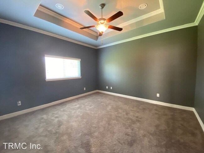 Building Photo - 4 br, 2 bath House - 2214 TORRENTE DR