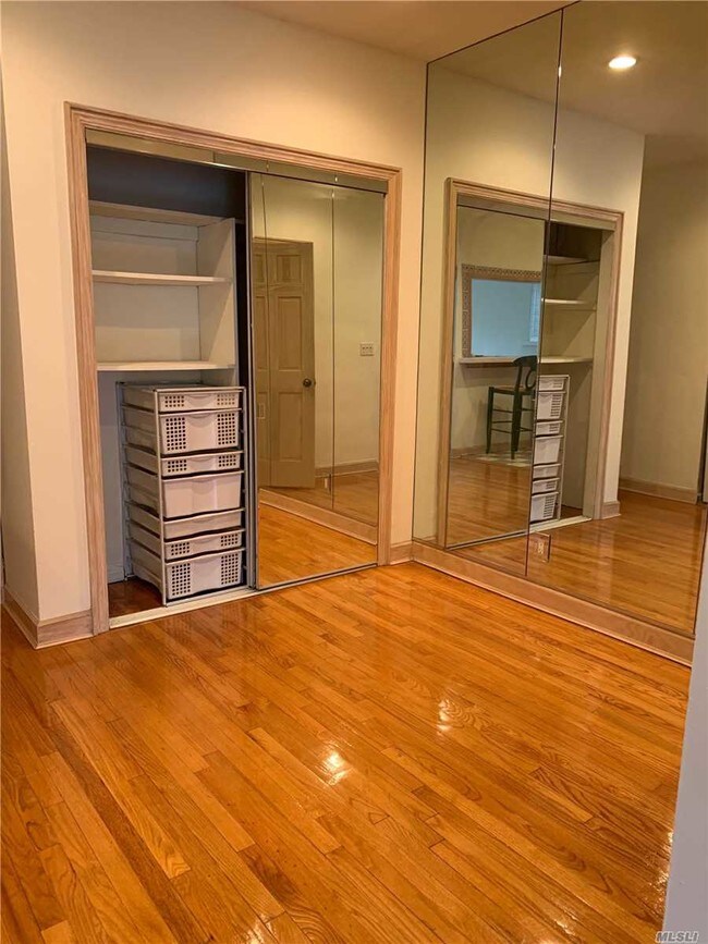 Building Photo - 67-50 Selfridge St