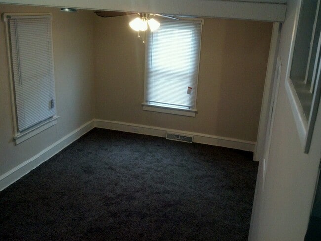 Building Photo - 219 Black Horse Pike