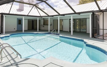 Building Photo - 5588 Wendy Ln