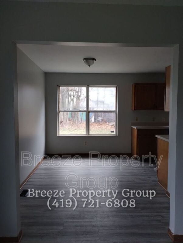 Building Photo - 227 S Truesdale Ave