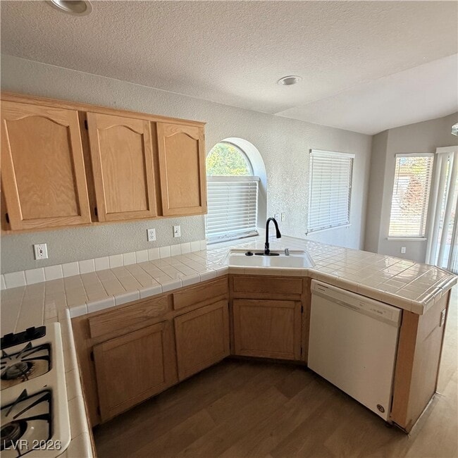 Building Photo - 9552 World Cup Dr