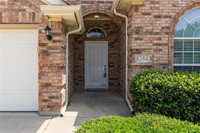 Foto del edificio - 8244 Edgepoint Tr