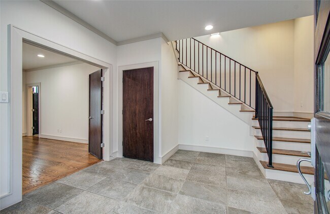 Foto del edificio - 1808 Ridgewood St