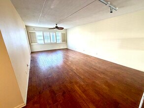 Building Photo - 4500 N Flagler Dr