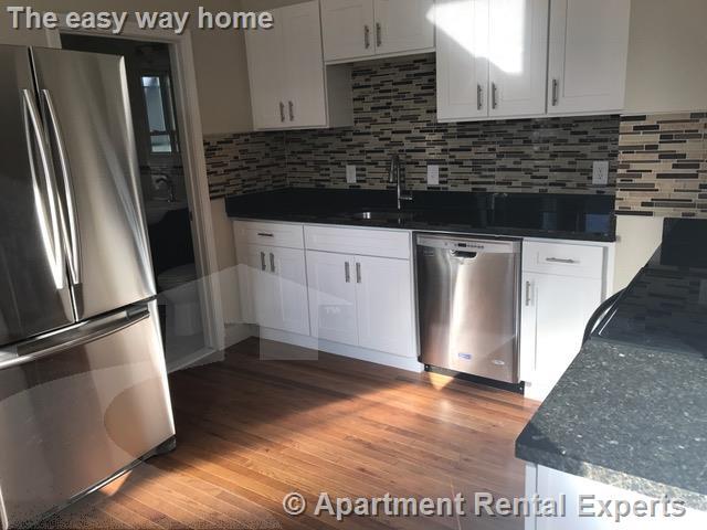 Primary Photo - 25 4th St