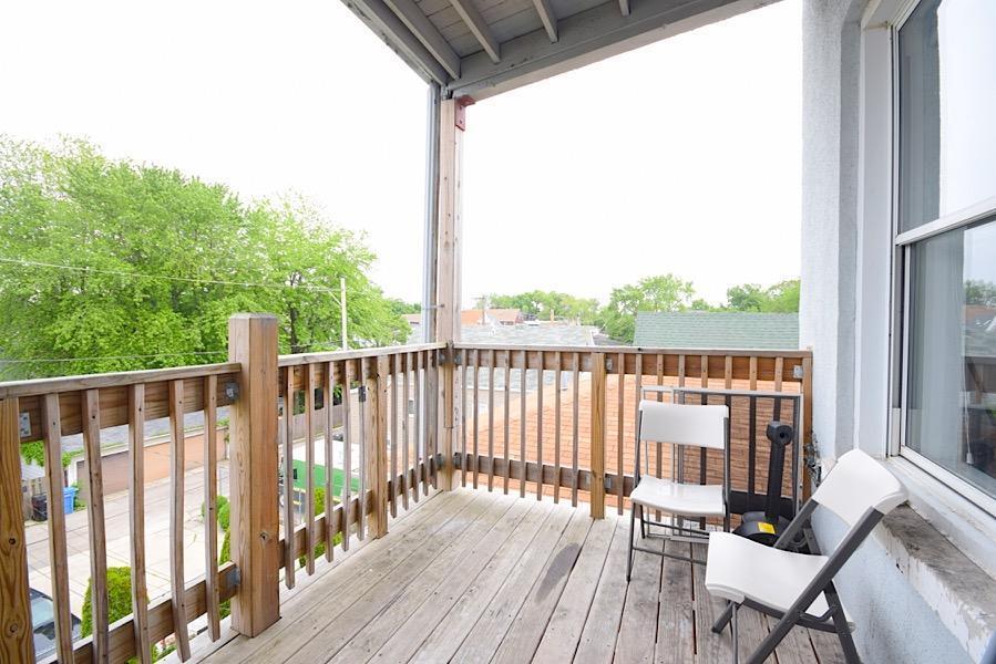 Foto principal - 3343 N Troy St