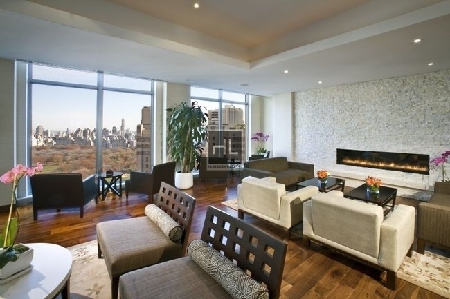 Building Photo - West 63rd Street