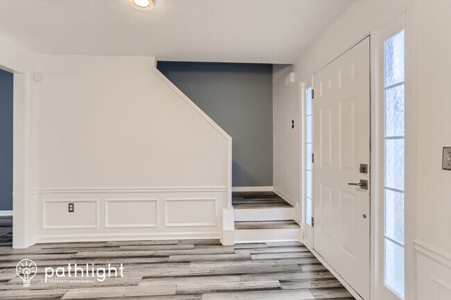 Foto del edificio - 4880 Bankside Way, Norcross, GA, 30092