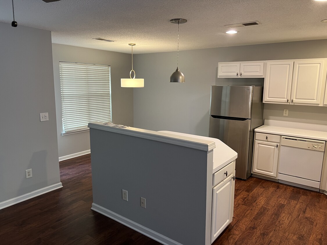 Kitchen and dining area - 10623 Sleigh Bell Ln