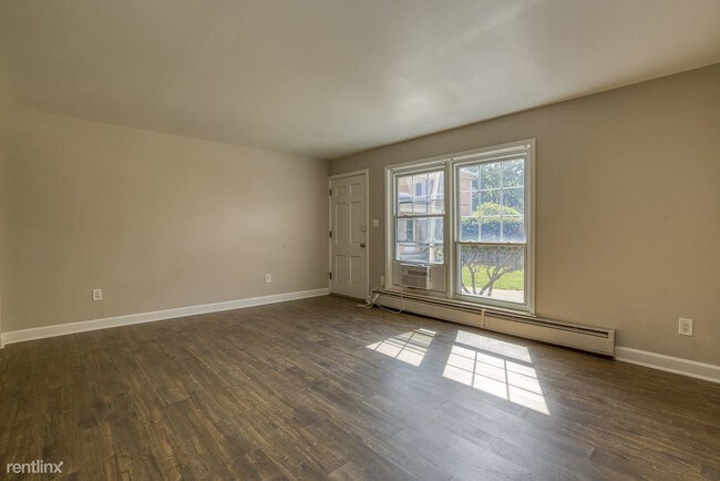 Building Photo - 1 br, 1 bath House - 3212 Shenandoah Dr
