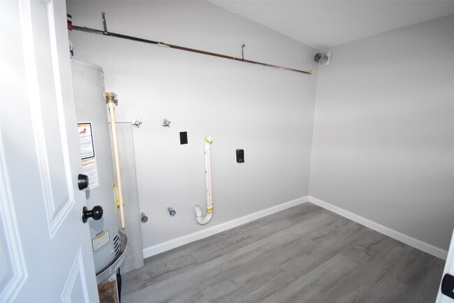 Foto del edificio - 16587 El Camino Real