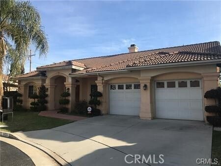 Primary Photo - 9935 Olive Ct