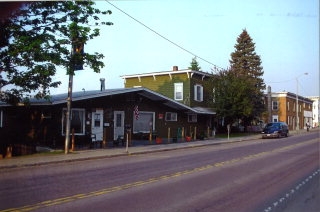 Foto principal - 1109 Cook St