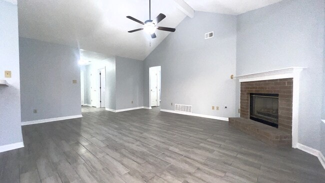 Building Photo - 6967 Manslick Rd