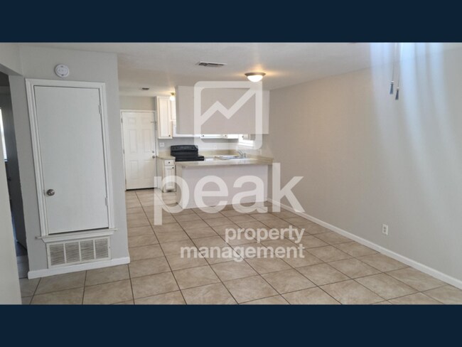 Foto del edificio - $1,150 2 Bed, 1 Bath in Weatherford! Apply now and save $150!