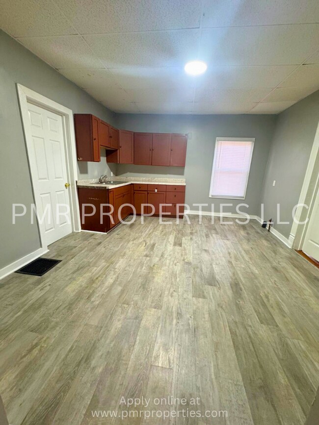 Foto del edificio - 2 Bedrooms/1 Bathroom House