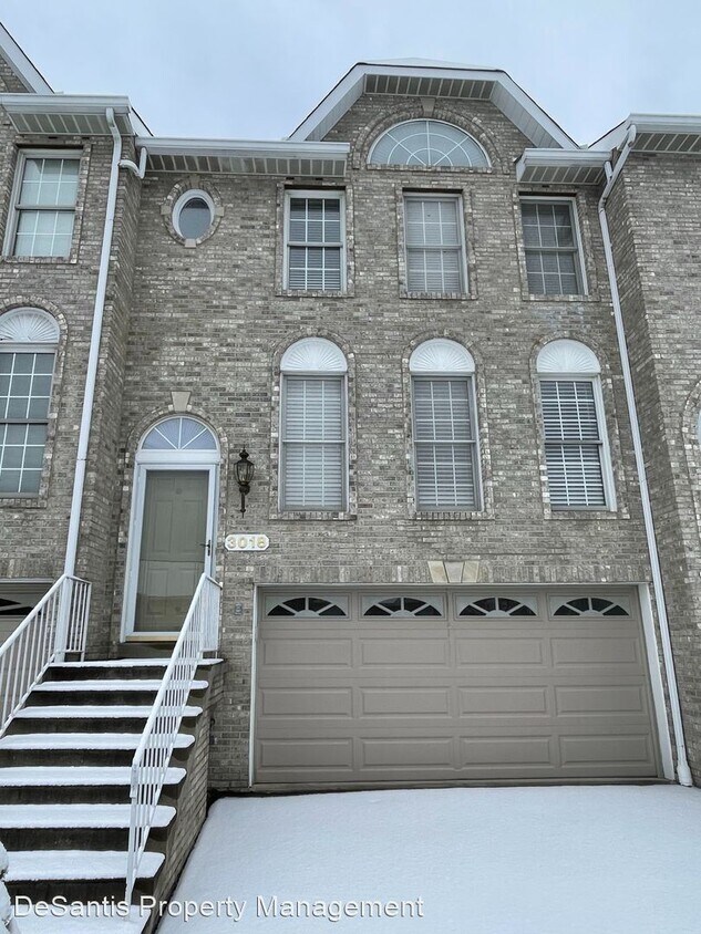 Foto principal - 3 br, 2.5 bath House - 3018 Estate Drive