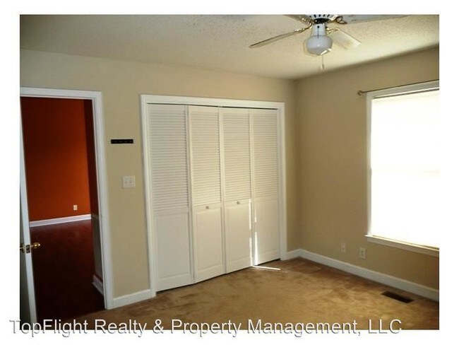 Foto del edificio - 1503 Shadeland Dr