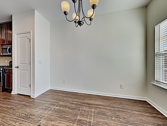 Building Photo - 468 Whispering Breeze Lane