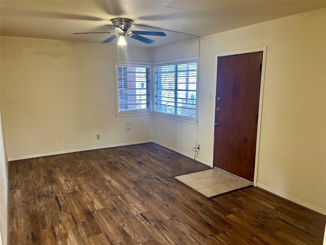 Foto del edificio - 1411 Indiana St