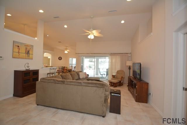 Foto del edificio - 34 Wellford Ln