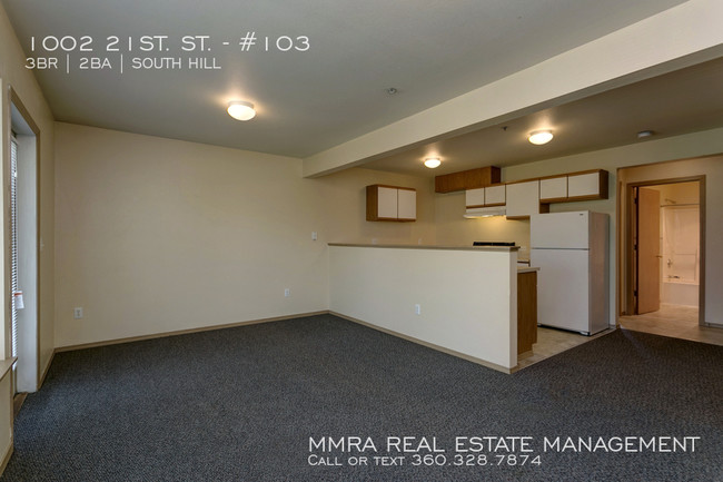 Building Photo - PRE-LEASING: 3 Bedroom WWU Apartment