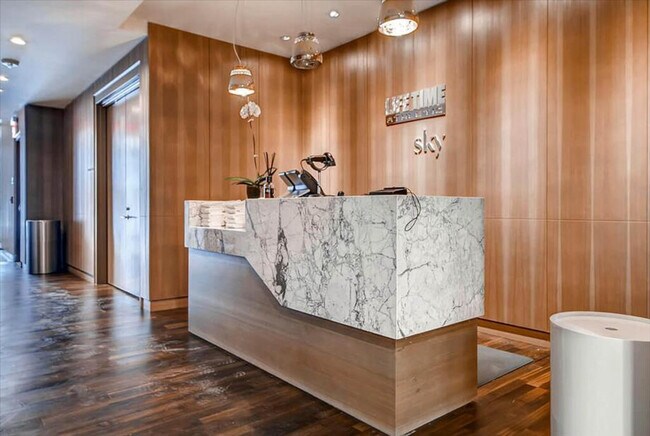 Foto del edificio - 605 W 42nd St