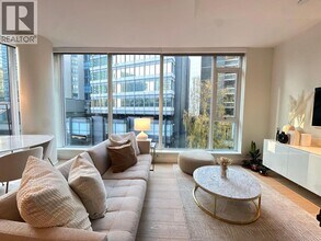 Building Photo - 1499 W Pender St