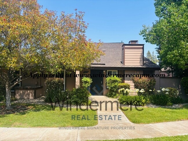 Building Photo - Charming 3-Bedroom Home in Prime West Sac ...